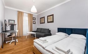 Apartament Mariensztat by Your Freedom